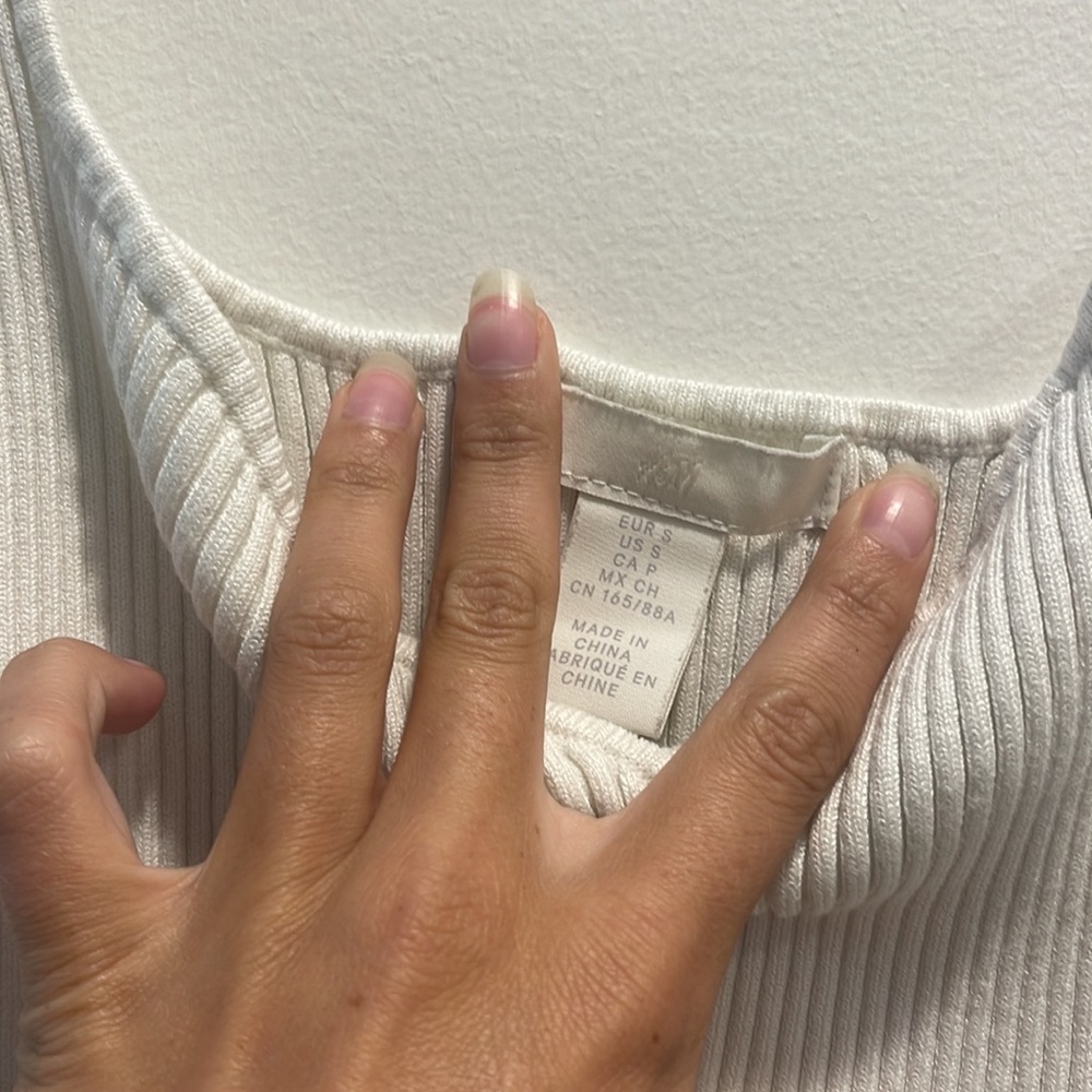 H&M Ribbed Tank - Picture 2 of 3